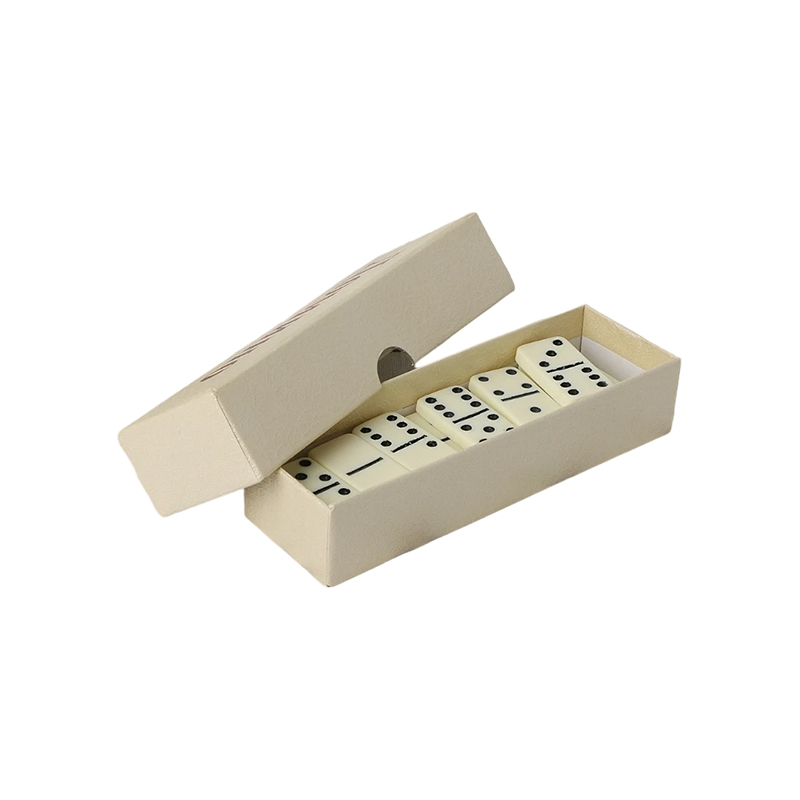 Bộ Domino đôi sáu truyền thống được hoàn thiện bằng màu ngà