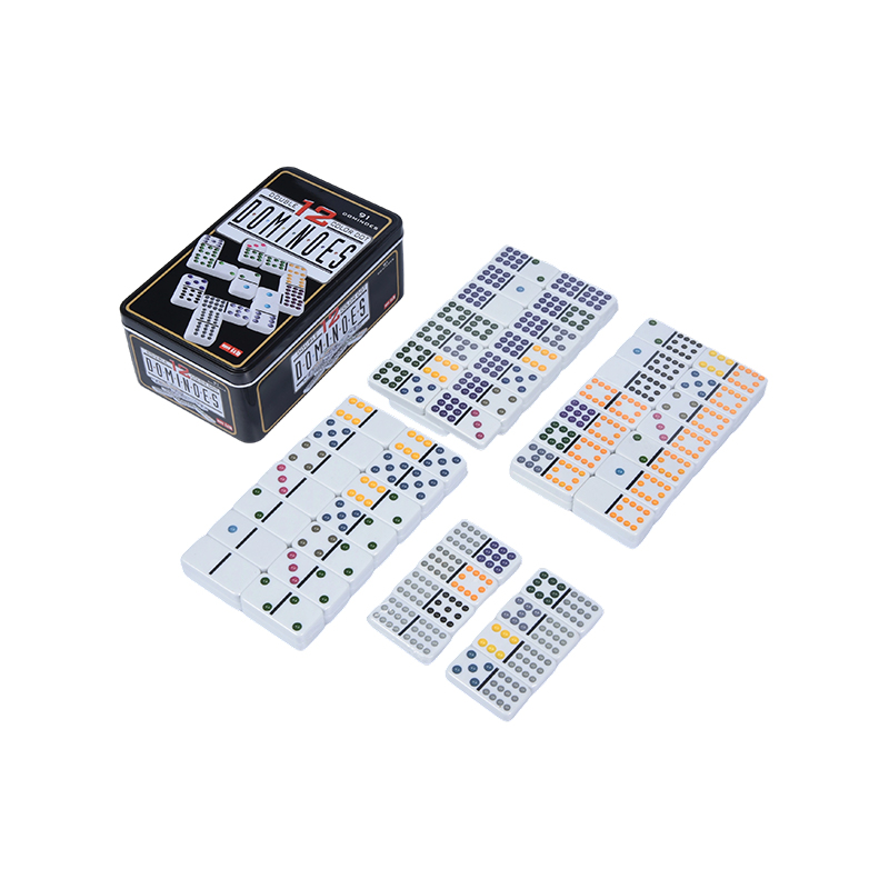 Đế trưng bày bằng gỗ - Bộ sưu tập nghệ thuật Bộ Domino đầy màu sắc với