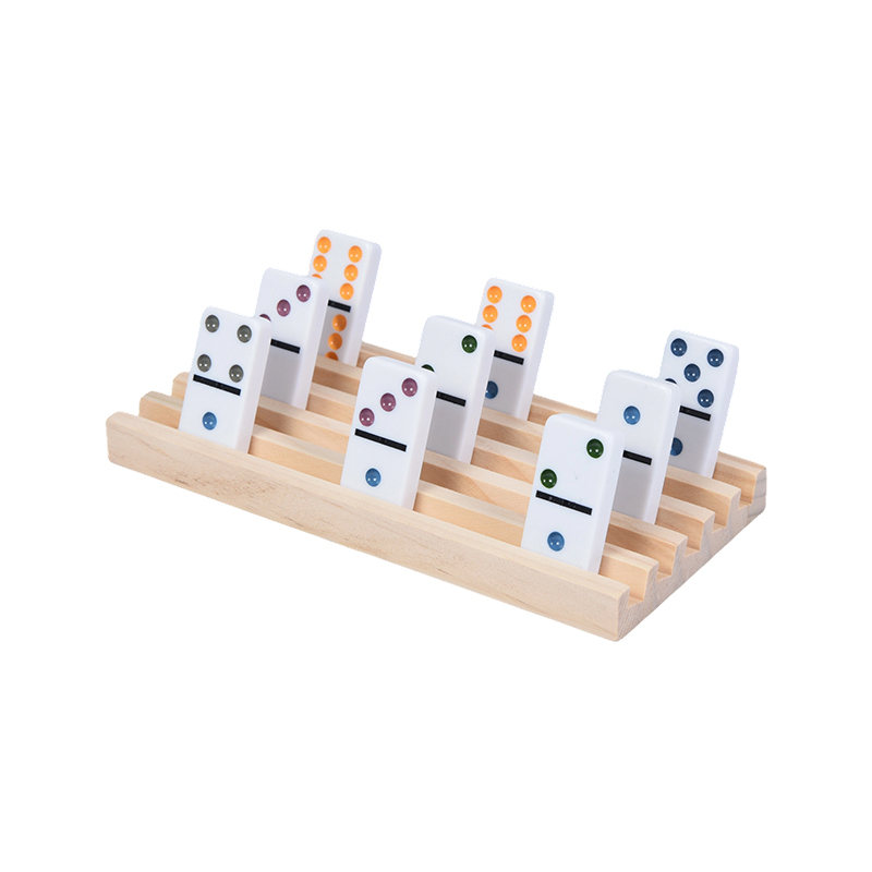 Các mẫu chấm đầy màu sắc với Bộ giá đỡ Domino bằng gỗ được trưng bày có tổ chức